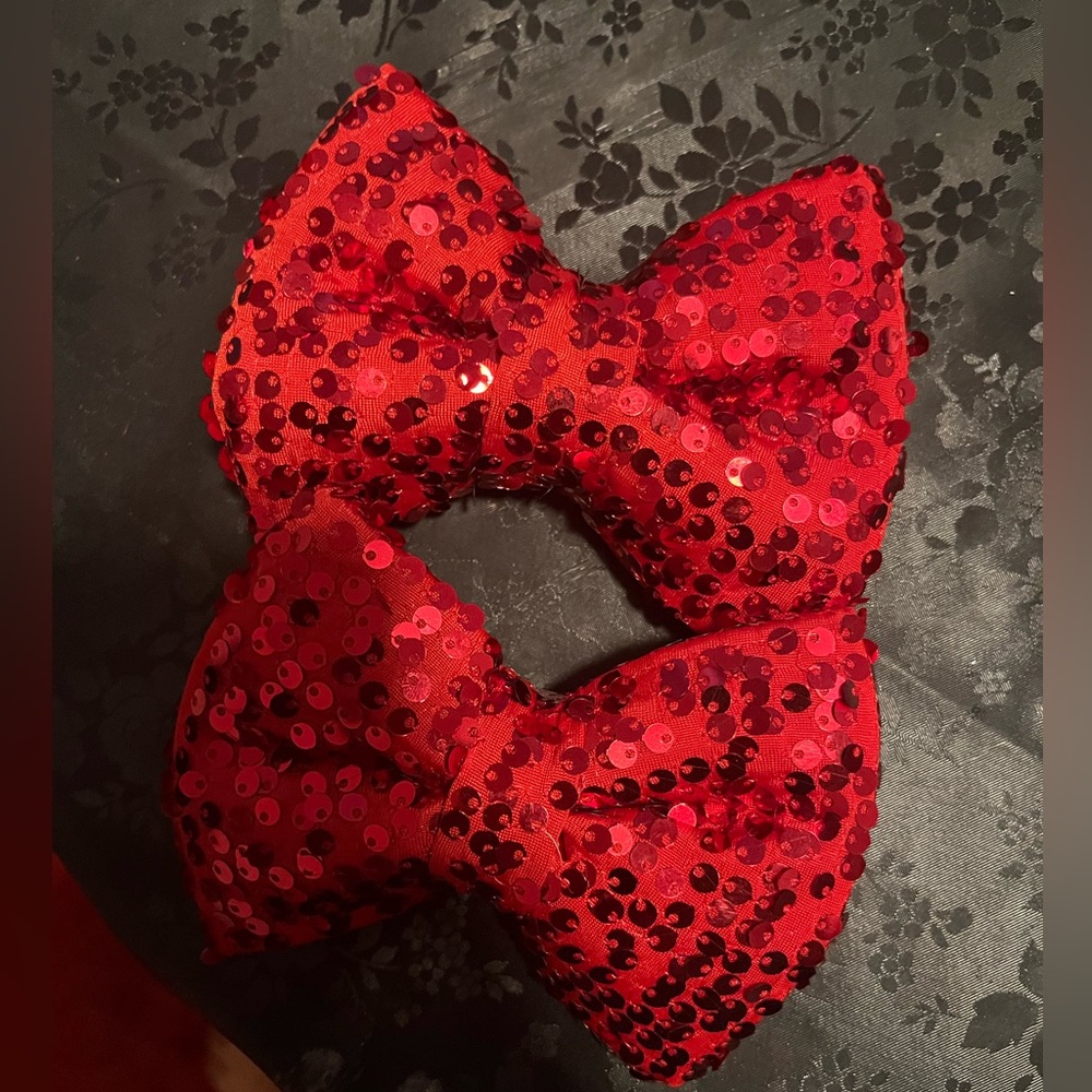 Toddler girl red sequin head bows